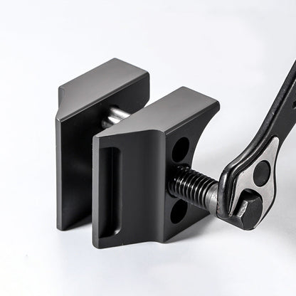 TeräsIrrotin Pro – Irrota jumittuneet osat nopeasti ja turvallisesti